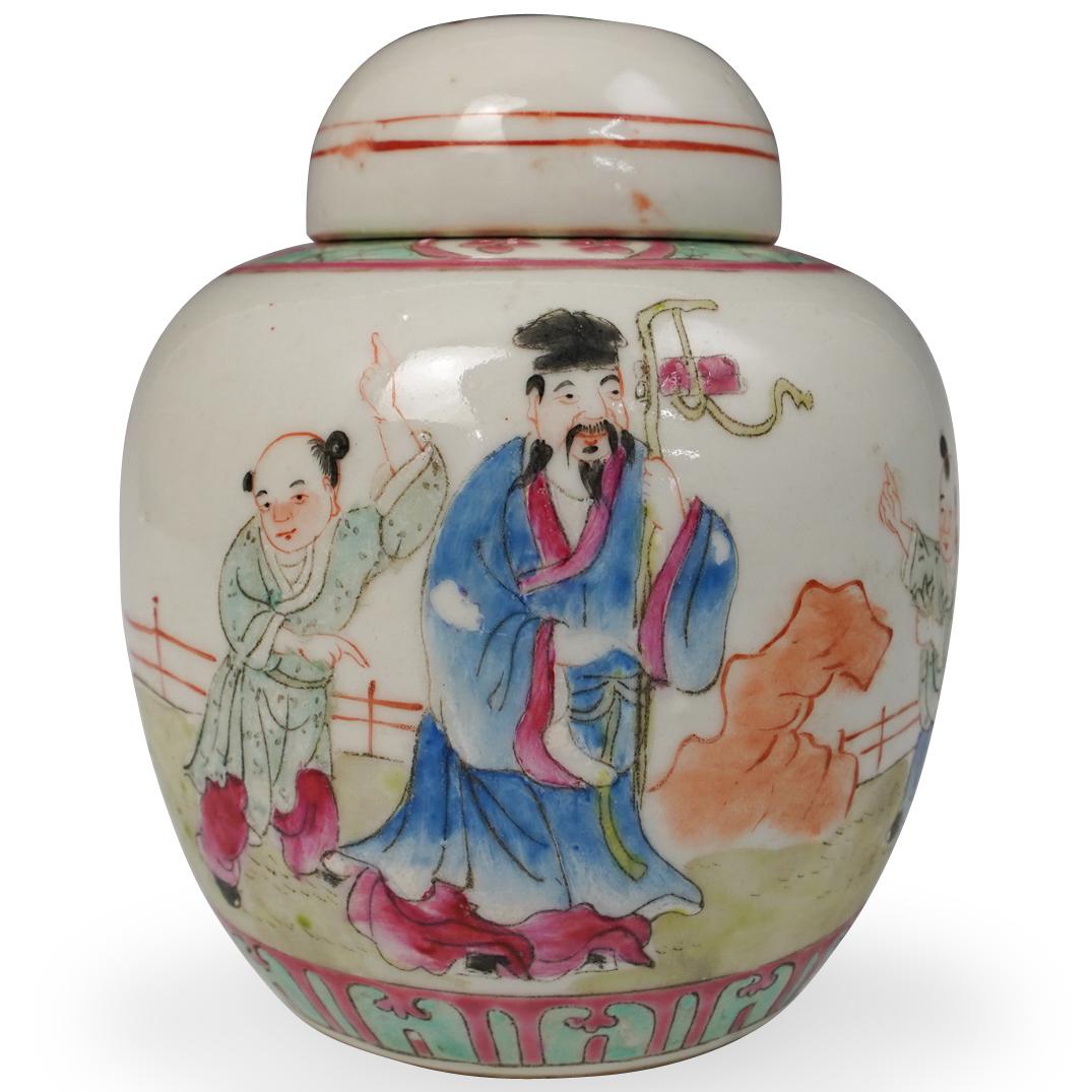 Antique Chinese Porcelain Urn (1 of 4)