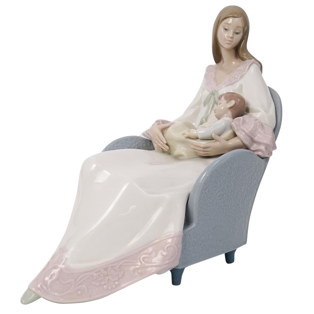 Lladro " My Little Treasure" Porcelain Figurine (1 of 4)