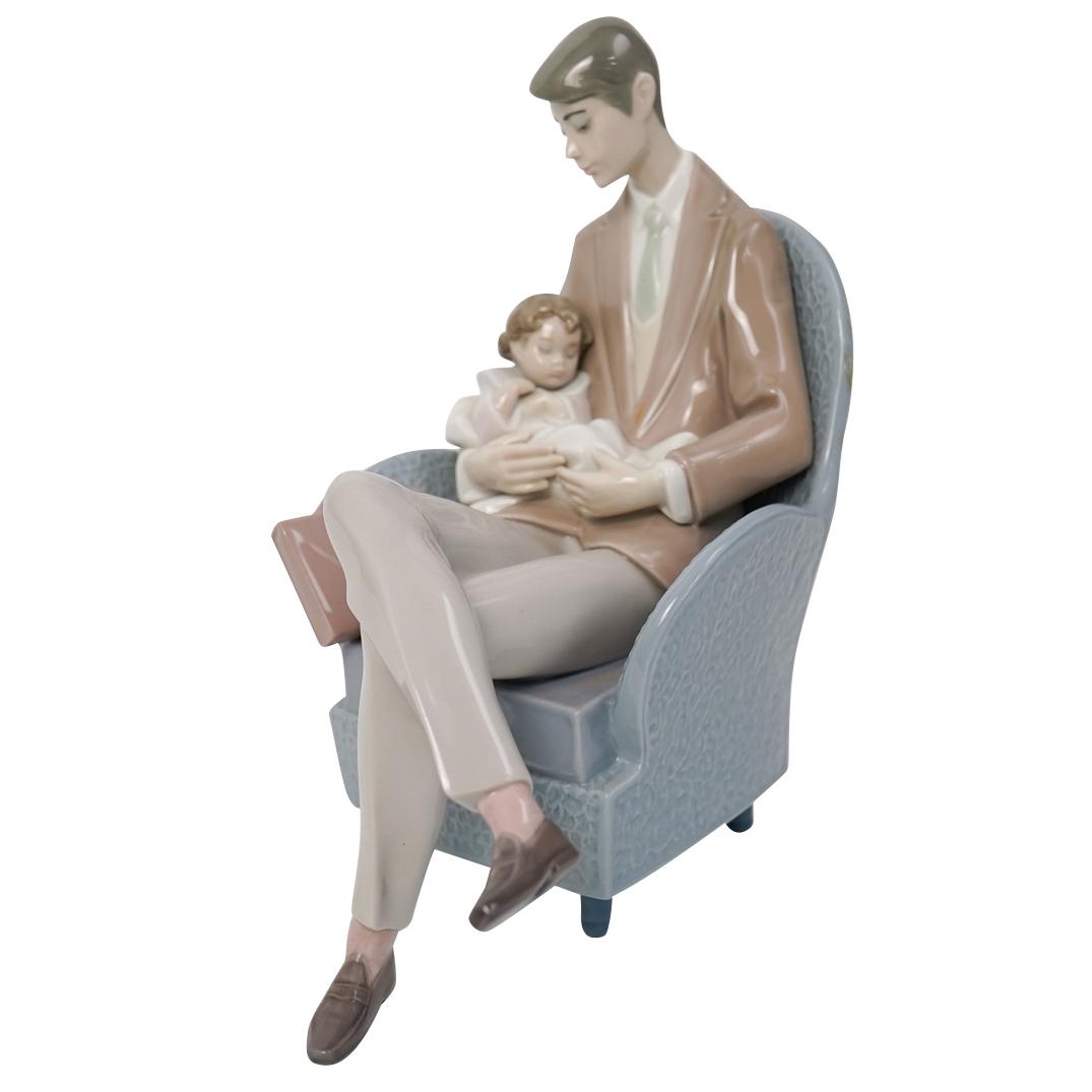 Lladro "Daddy's Blessing" Porcelain Figurine (1 of 4)