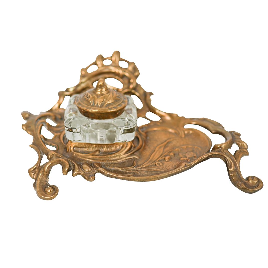 Art Nouveau Bronze Inkwell (1 of 4)