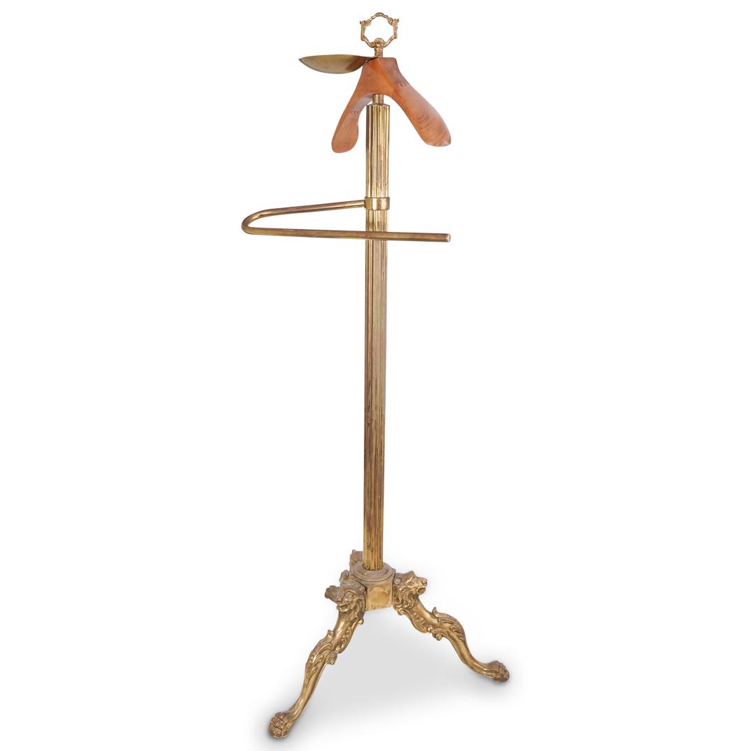 Antique Brass Lion Valet (1 of 6)