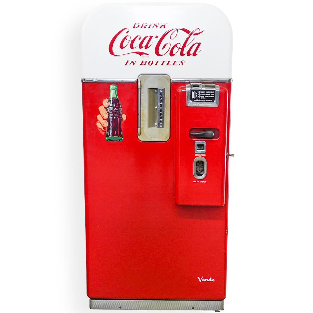 Vintage V-39 Coca Cola Machine (1 of 14)