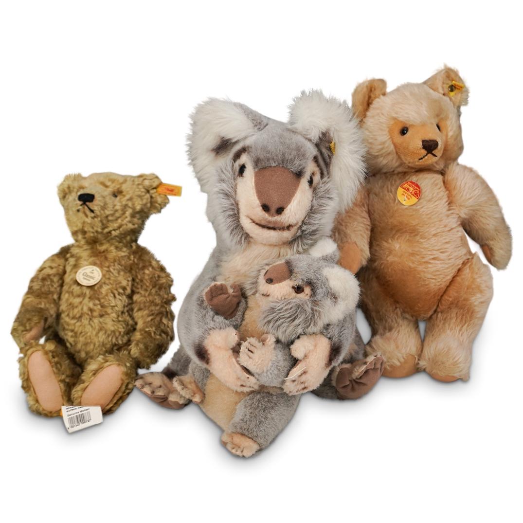 (3 Pc) Collection of Steiff Bears (1 of 8)