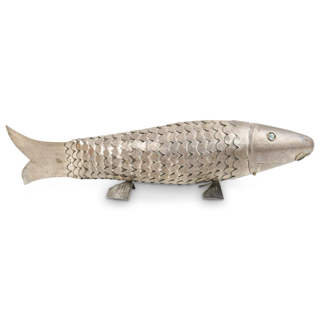 Israeli 800 Silver Articulated Fish Spice Holder (1 of 10)