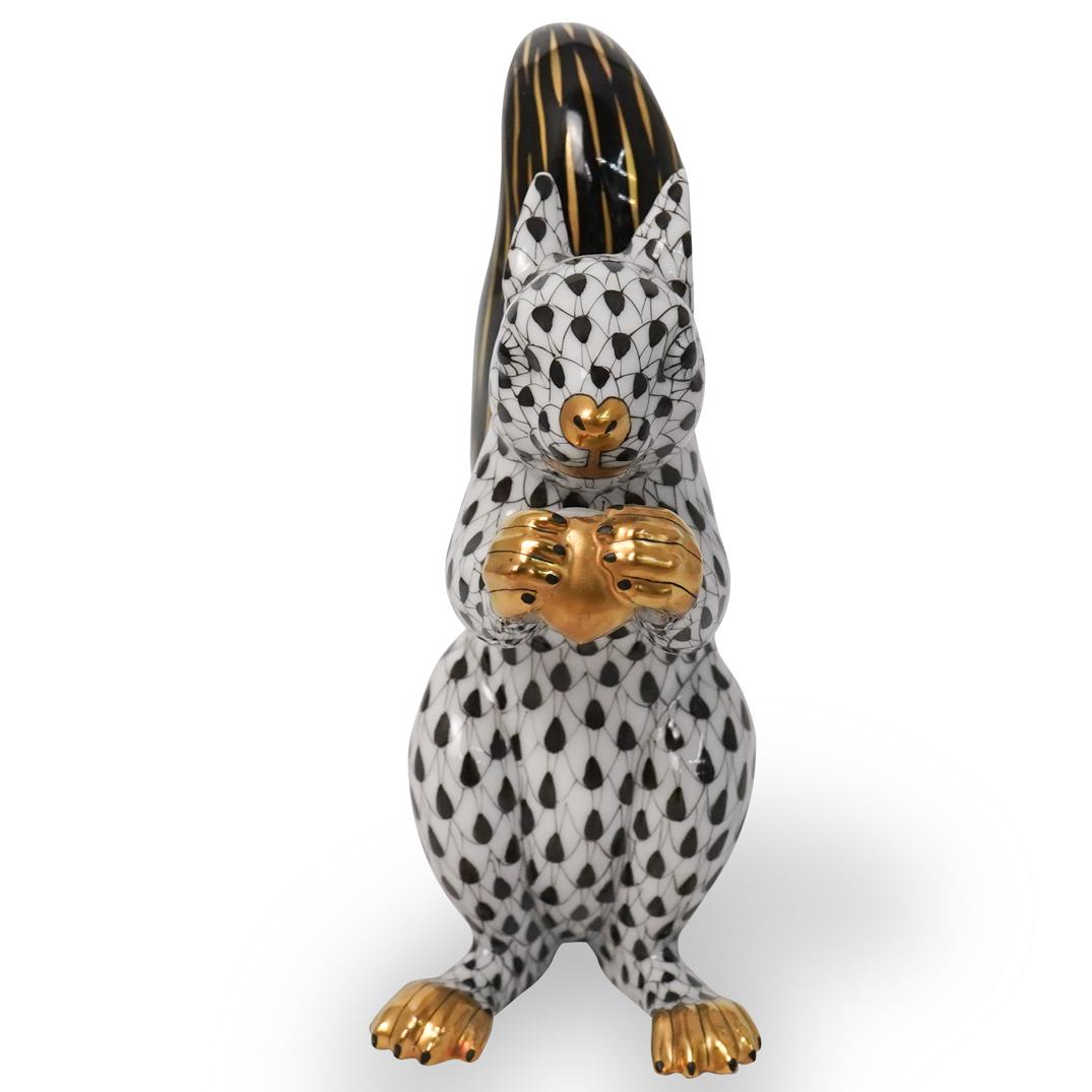 Herend Porcelain Fishnet Squirrel (1 of 3)