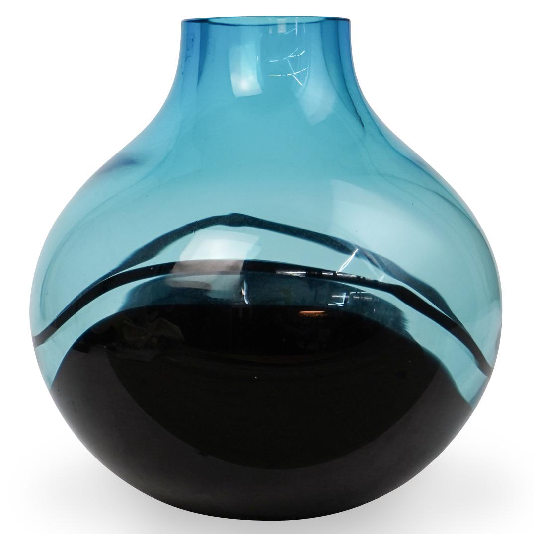 Seguso For Oggetti Glass Vase: DESCRIPTION: A Seguso for Oggetti glass vase. Features a bulb shaped glass foundation with two toned, teal and dark blue colored hues. Signed at bottom "Seguso AN Per Oggetti" CIRCA: 20th Ct. ORIGIN: