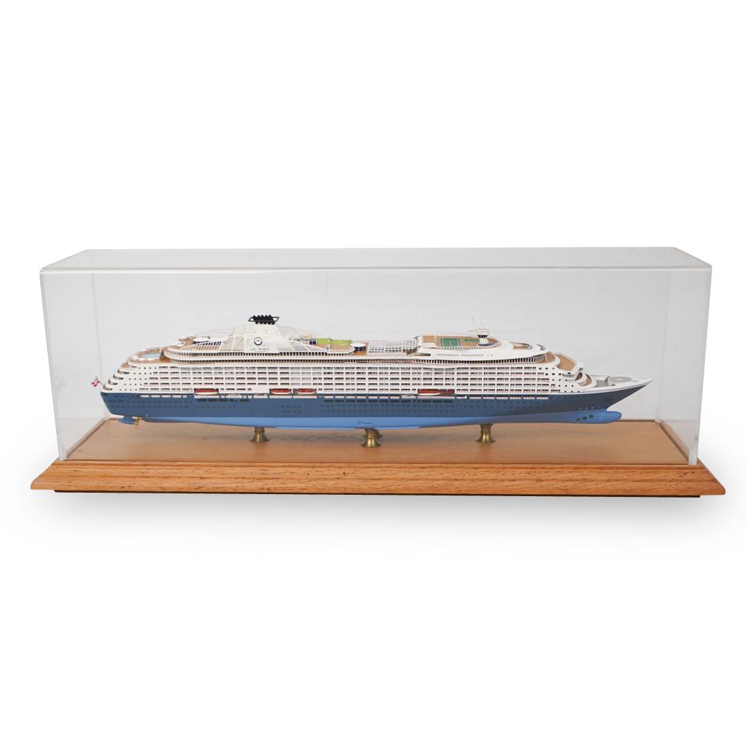Cruise Ship Model (1 of 5)