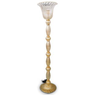 Seguso Vetri D'Arte Murano Floor Lamp: DESCRIPTION: A large Seguso Murano Vetri D'Arte Floor Lamp. Features balusters glass sections for the shaft, and gilt brass round fittings. Finished with gold toned flakes and circular base. Amber