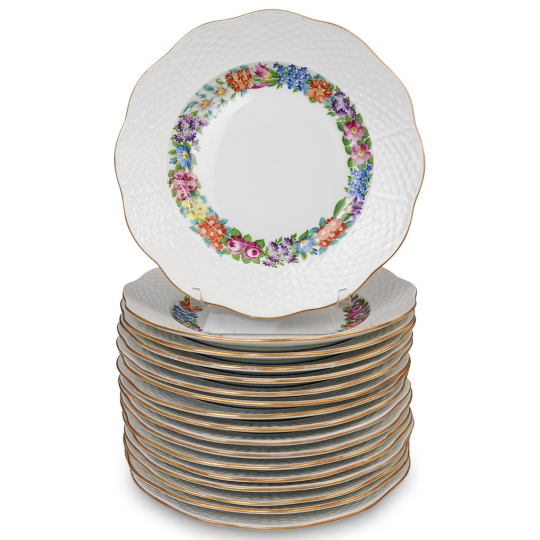 (17 Pc) Herend "Garland" Dessert Serving Dishes (1 of 2)