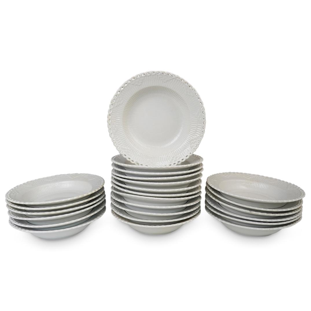 (24 Pcs) Royal Copenhagen "White Full Lace" Soup Bowls (1 of 3)