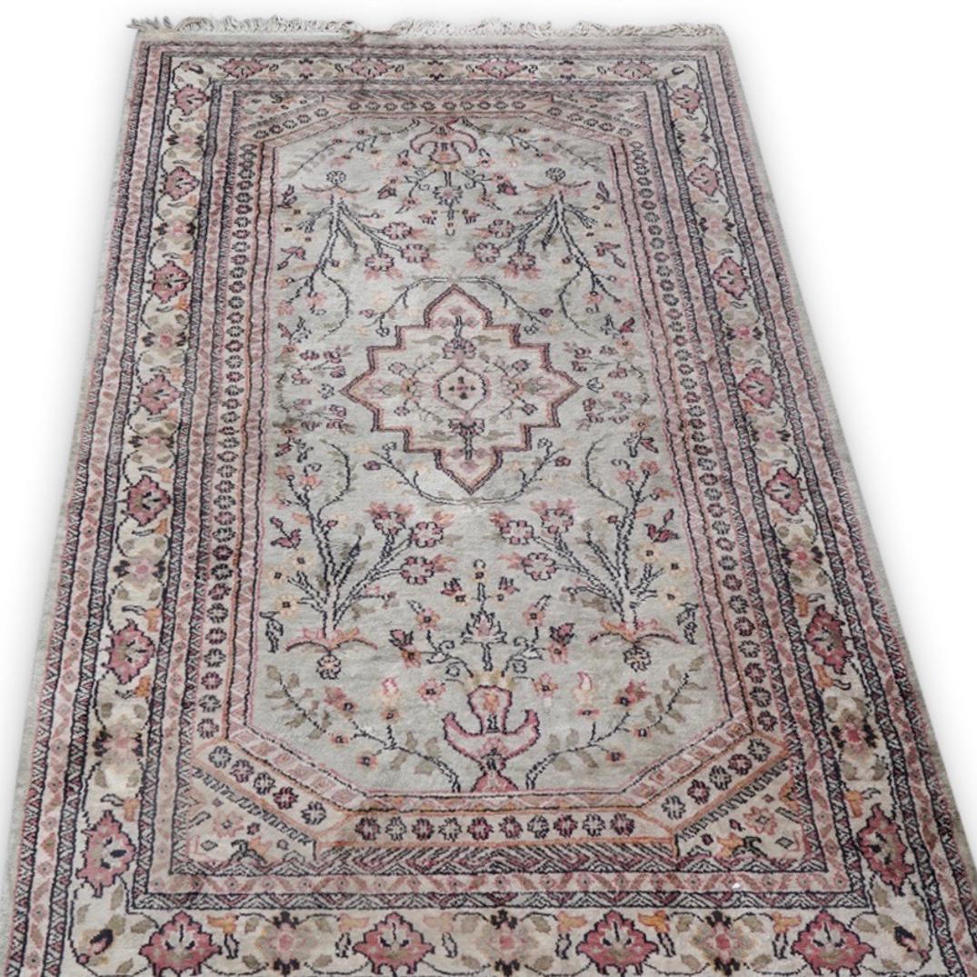 Oriental Wool Rug (1 of 5)