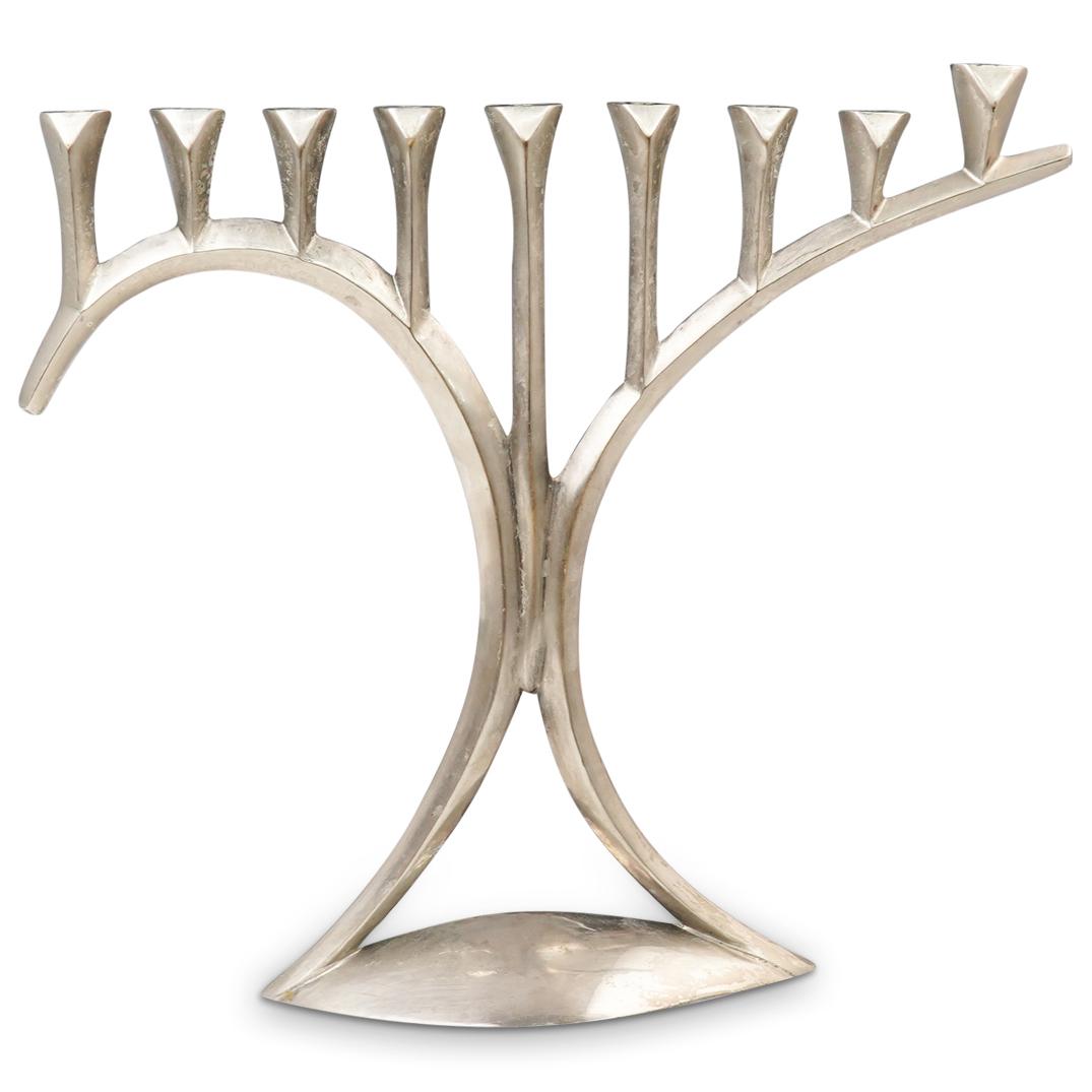 Vintage D. Klass Steel Menorah: DESCRIPTION: A Vintage brutalist Steel Menorah by artist "D.klass", signed along the base. CIRCA: 1999 ORIGIN: USA DIMENSIONS: H: 10.5" W: 12" CONDITION: Great condition. See lot description for detai