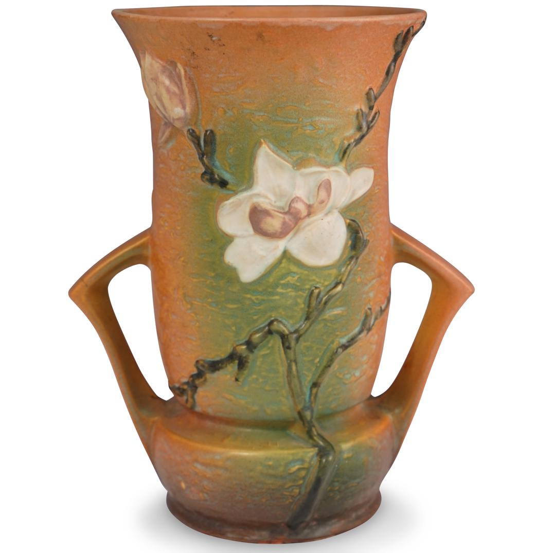 Roseville Pottery Vase (1 of 5)