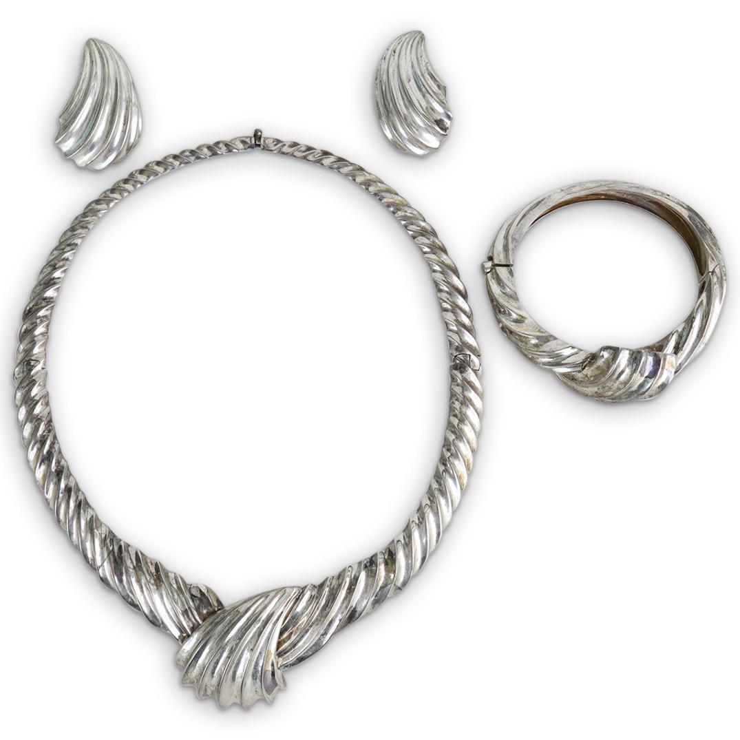 (4 Pc) Tiffany and Co. Sterling Silver Jewelry Suite (1 of 6)