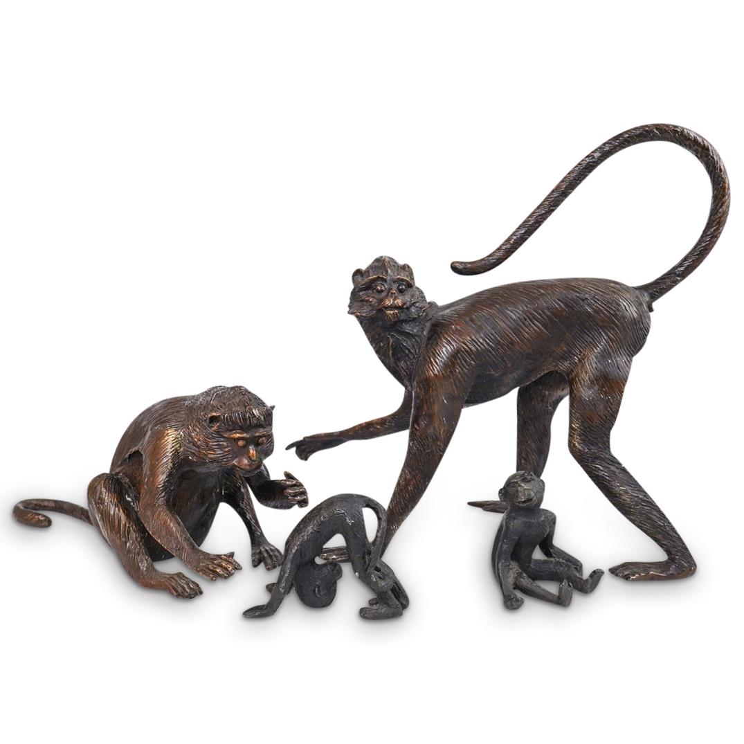 Metal Monkey Family Statue Group (1 of 7)