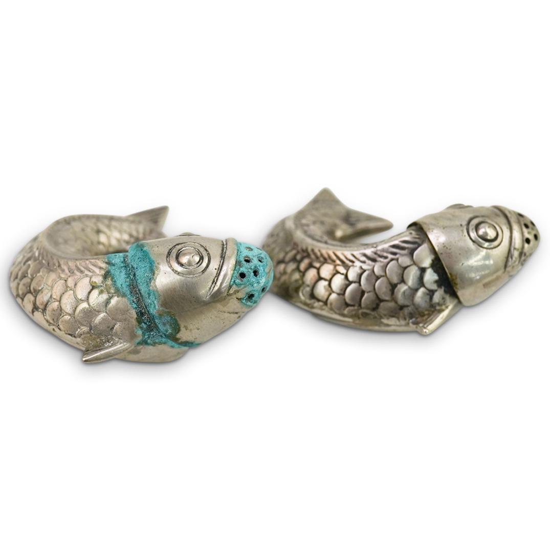 800 Silver koi Fish Salt & Pepper Shakers (1 of 5)