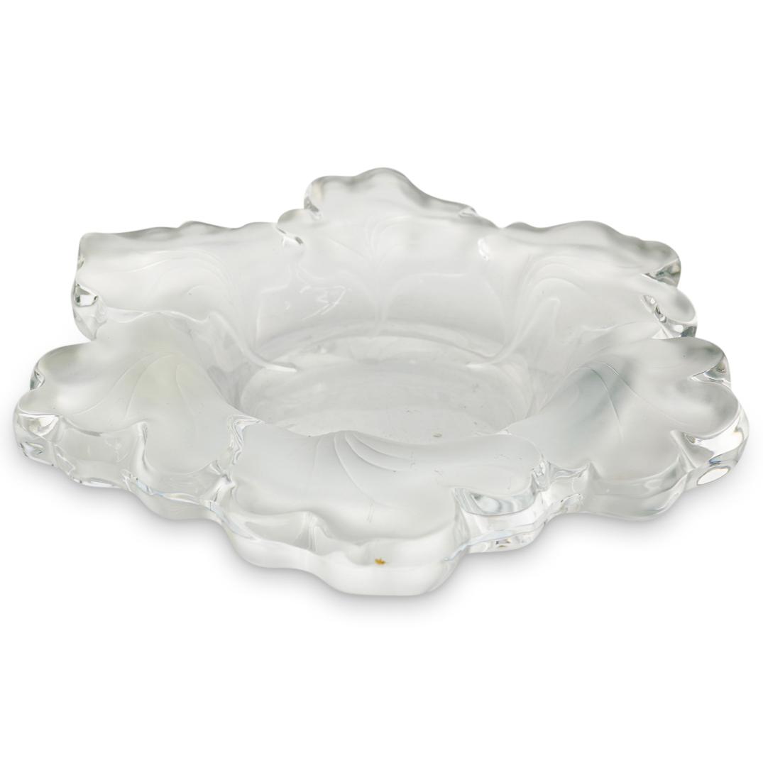 Lalique Frosted Leaf Bowl (1 of 4)