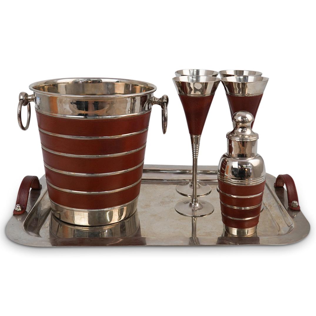 (7 Pcs) Stainless Steel and Leather Deluxe Bar Set (1 of 7)