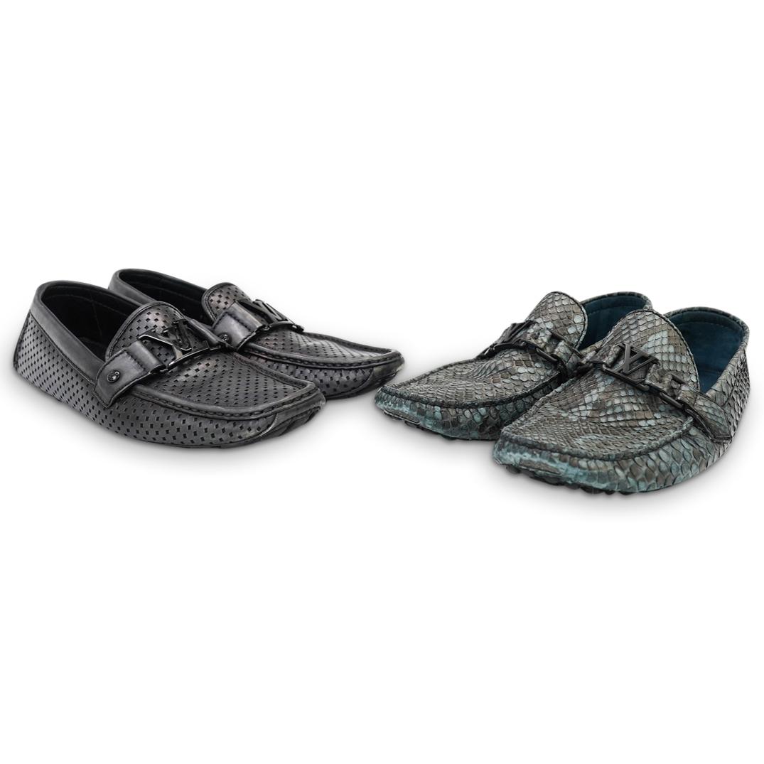 (2 Pairs) Louis Vuitton Mens Moccasin Loafers Shoes- 7: DESCRIPTION: (2 Pairs) Louis Vuitton Mens Grouping of five pair of mocassin loafers shoes. Size 7. CIRCA: 21st Century. ORIGIN: France. DIMENSIONS: Size 7. CONDITION: Good condition. See lot descripti