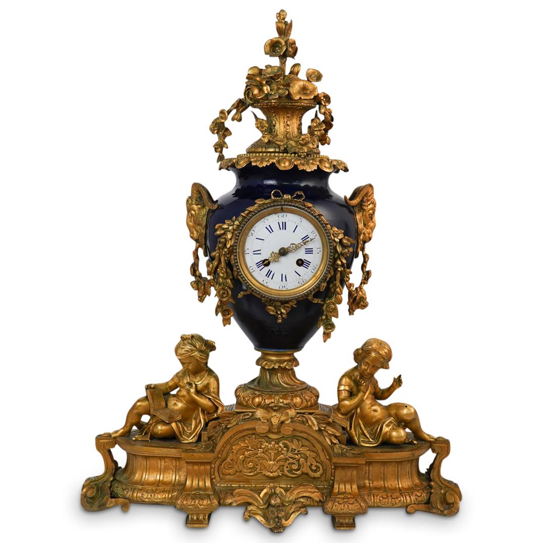 Antique French Bronze Mantel Clock (1 of 8)