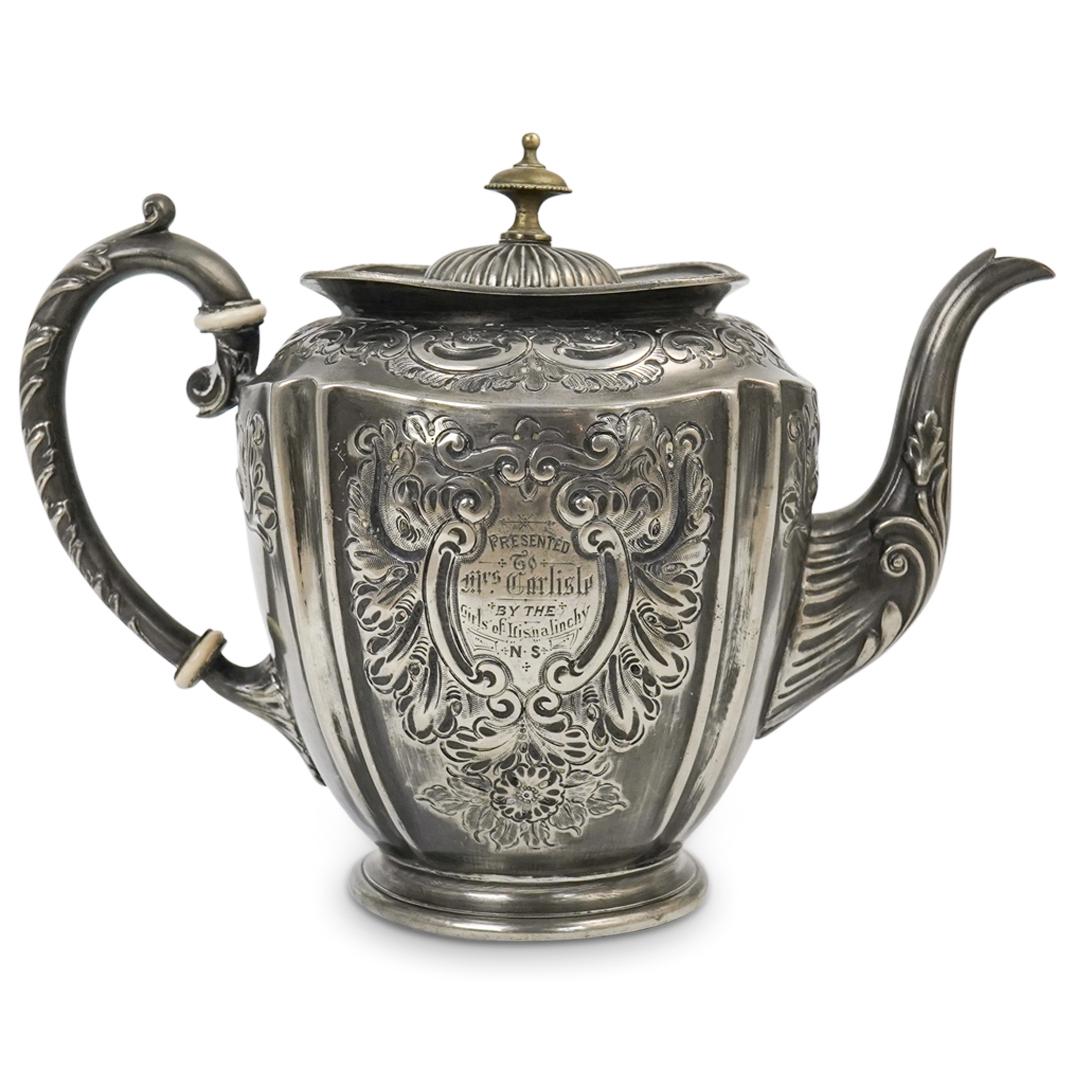 English Silver Plated Lidded Tea Pot (1 of 6)