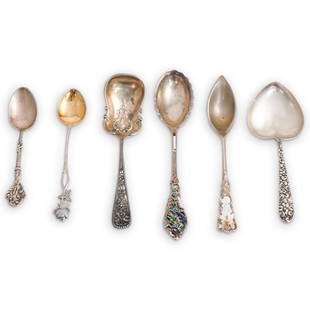 (6 Pcs) Sterling Demitasse Spoon Set: DESCRIPTION: (6 Pcs) Suckling Ltd. Sterling Demitasse Spoon Set. This is a stunning vintage spoon set by english silversmiths William Suckling Ltd. This set consist of six demitasse spoons with floral