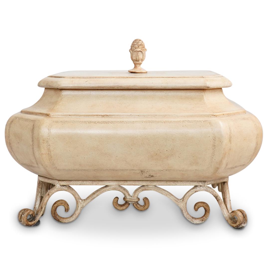 Possibly Maitland Smith Leather Wrapped Box (1 of 7)