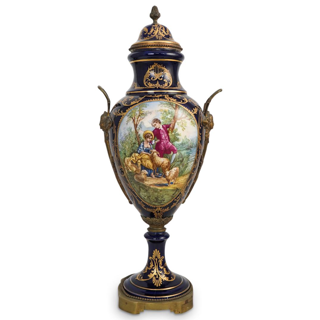 Limoges Porcelain Lidded Urn (1 of 8)