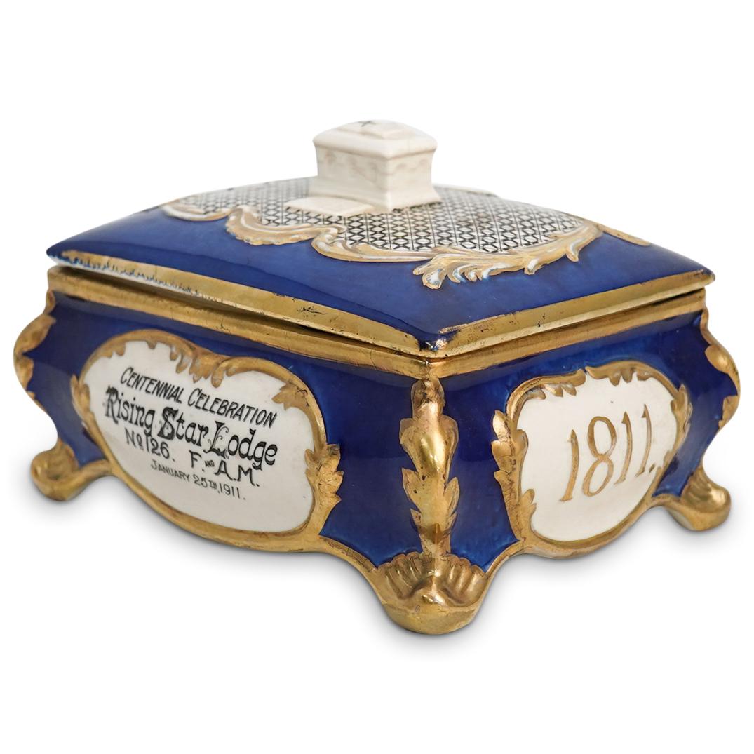Masonic Porcelain Box (1 of 10)