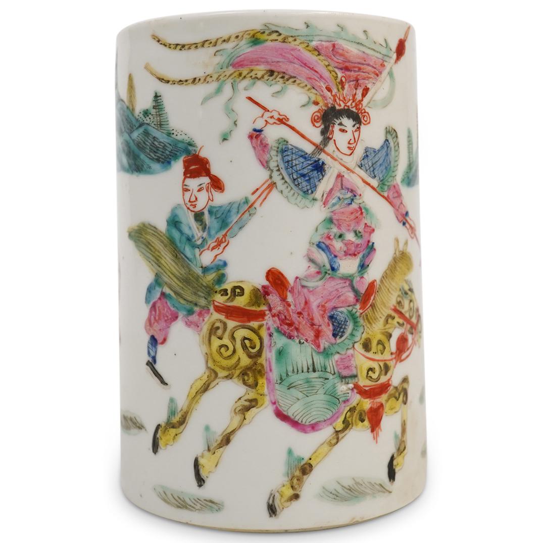 Antique Chinese Porcelain Brush Pot: DESCRIPTION: An antique Chinese porcelain vase, features in a cylindrical form, hand painted along the body with warrior scenes. Stamped along the underside with four red character mark. CIRCA: 19th C