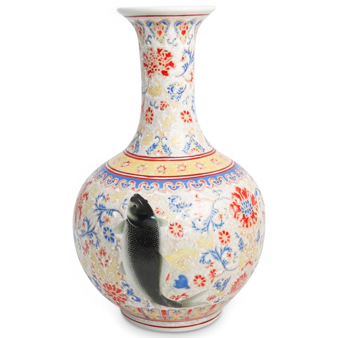 Chinese Porcelain Vase (1 of 5)