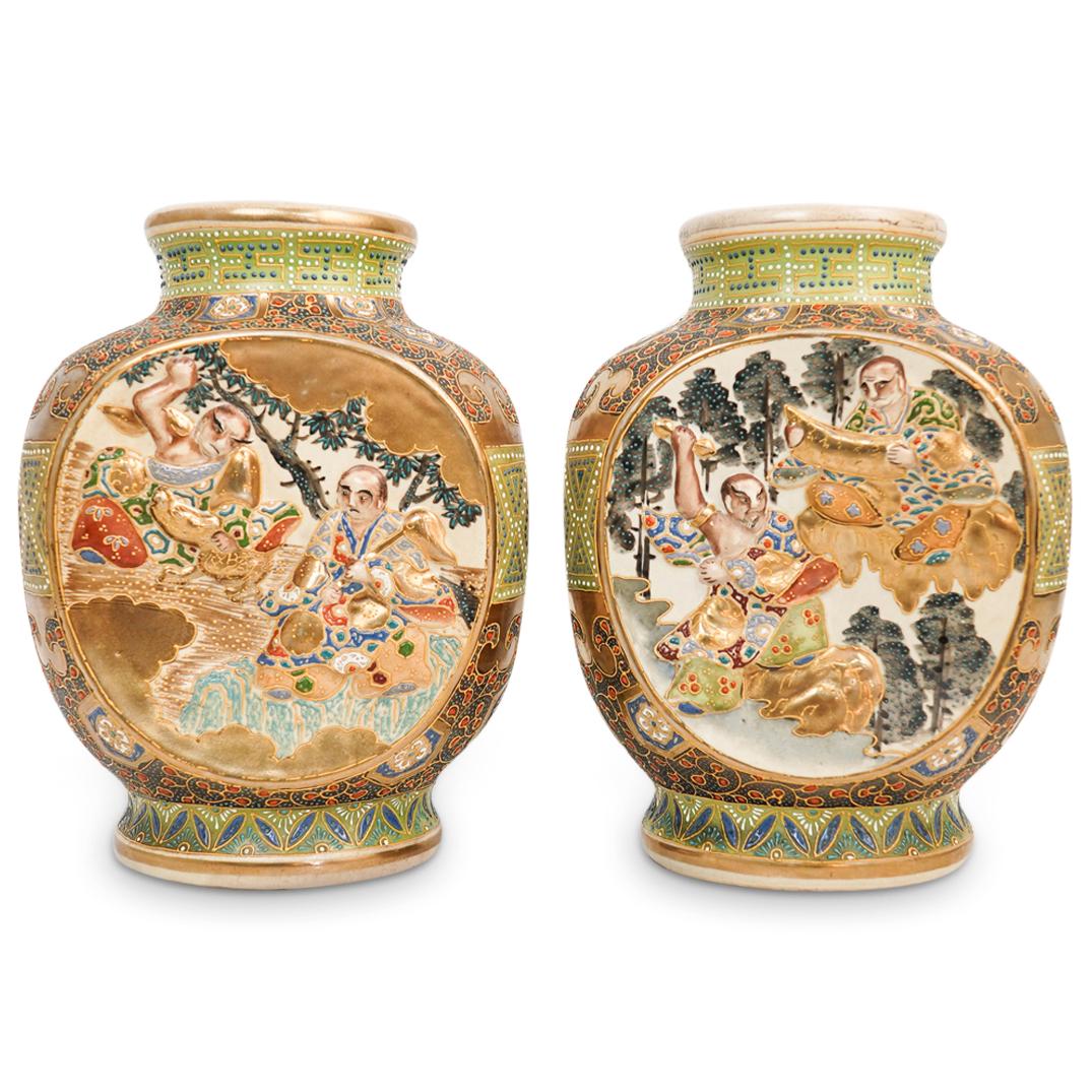A Pair of Satsuma Porcelain Urns (1 of 14)