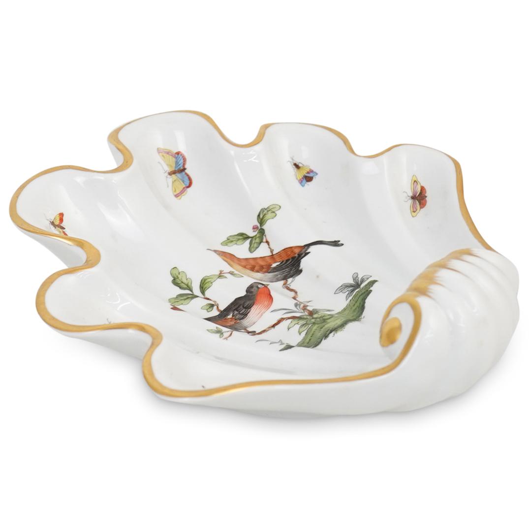 Herend Porcelain "Rothschild Bird" Shell Shape Dish (1 of 6)
