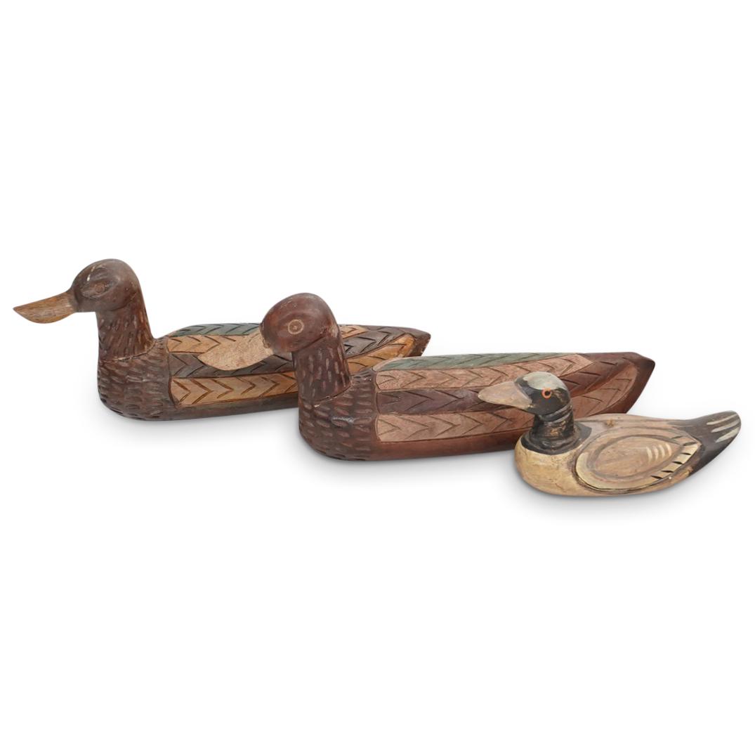 Vintage Carved Wood Duck Decoys (1 of 3)