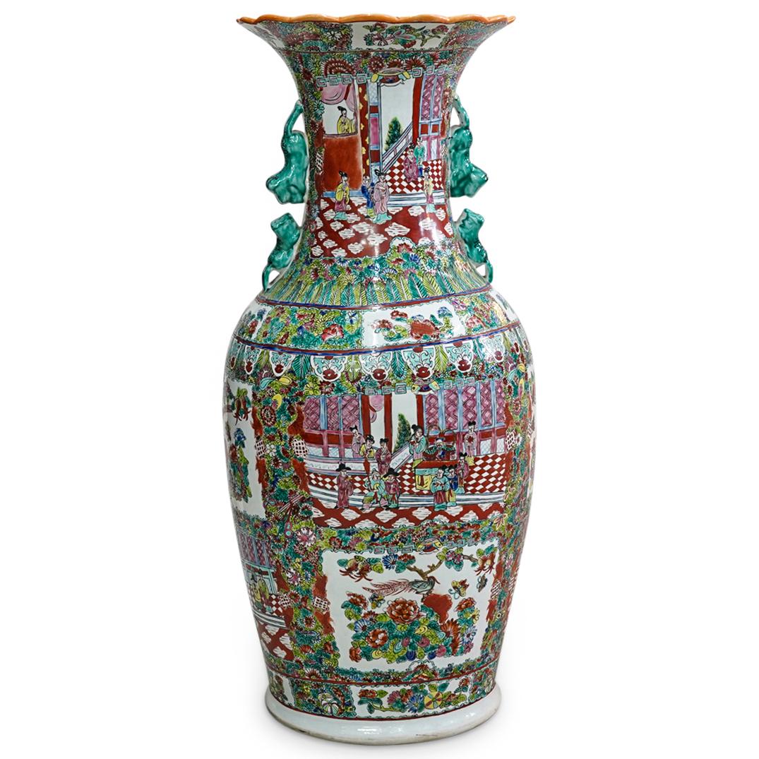 Large Chinese Porcelain Vase (1 of 7)