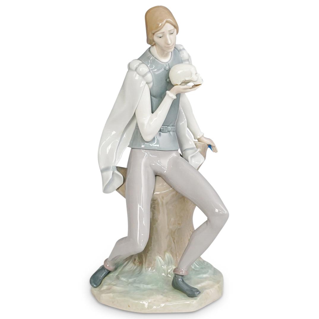 Lladro "Hamlet" Porcelain Sculpture (1 of 6)