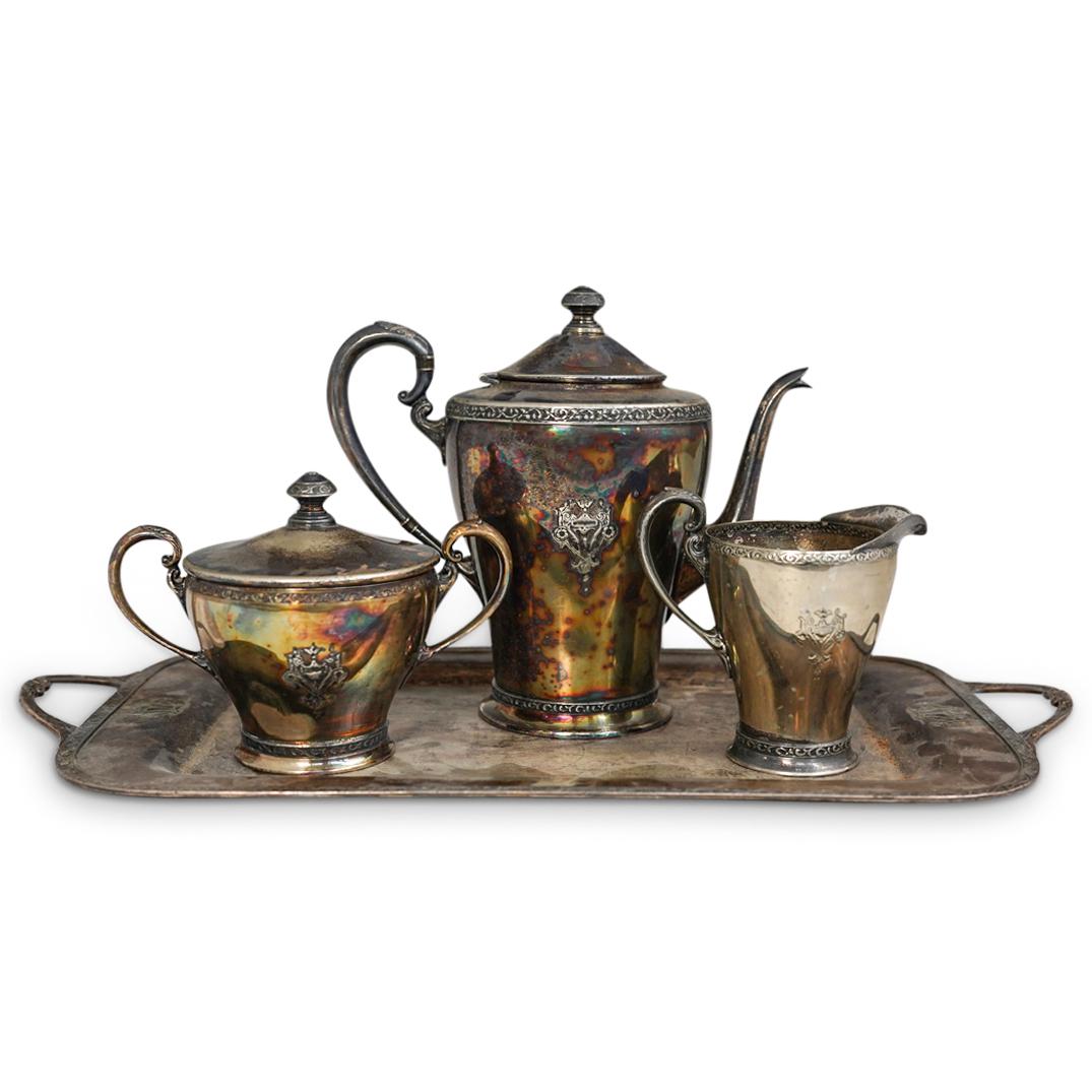 Triumph W.M. Rogers & Son Service Set (1 of 11)