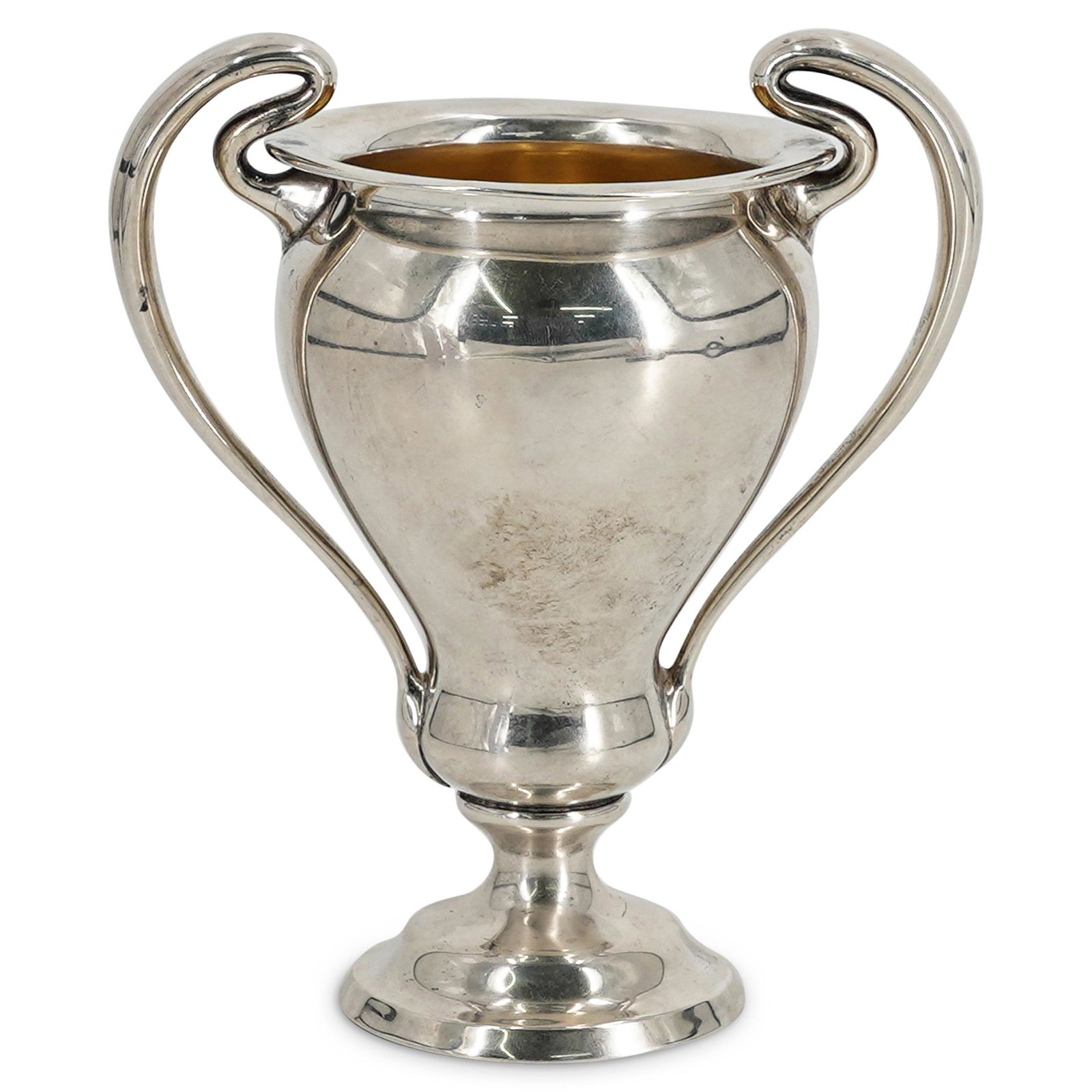 Watson Sterling Silver Urn: DESCRIPTION: Watson sterling silver urn with double handle and circular footed base design. Hallmarked: "Sterling" CIRCA: 19th Cent. ORIGIN: USA DIMENSIONS: H: 7" x D: 6" (Total Weight: 246 Grams) Hav