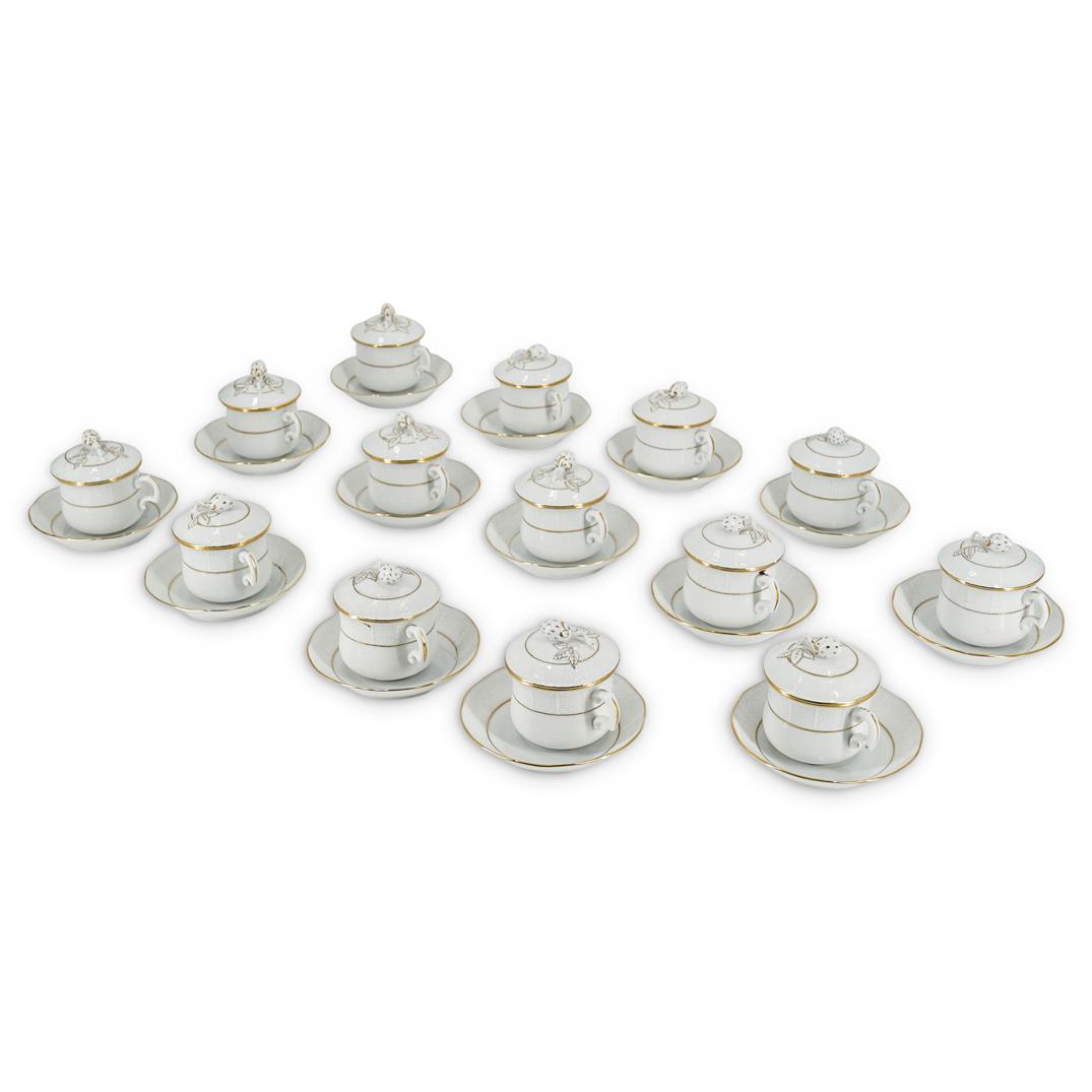 (30Pc) Herend Porcelain "Pot De Creme" Lidded Tea Cup (1 of 8)