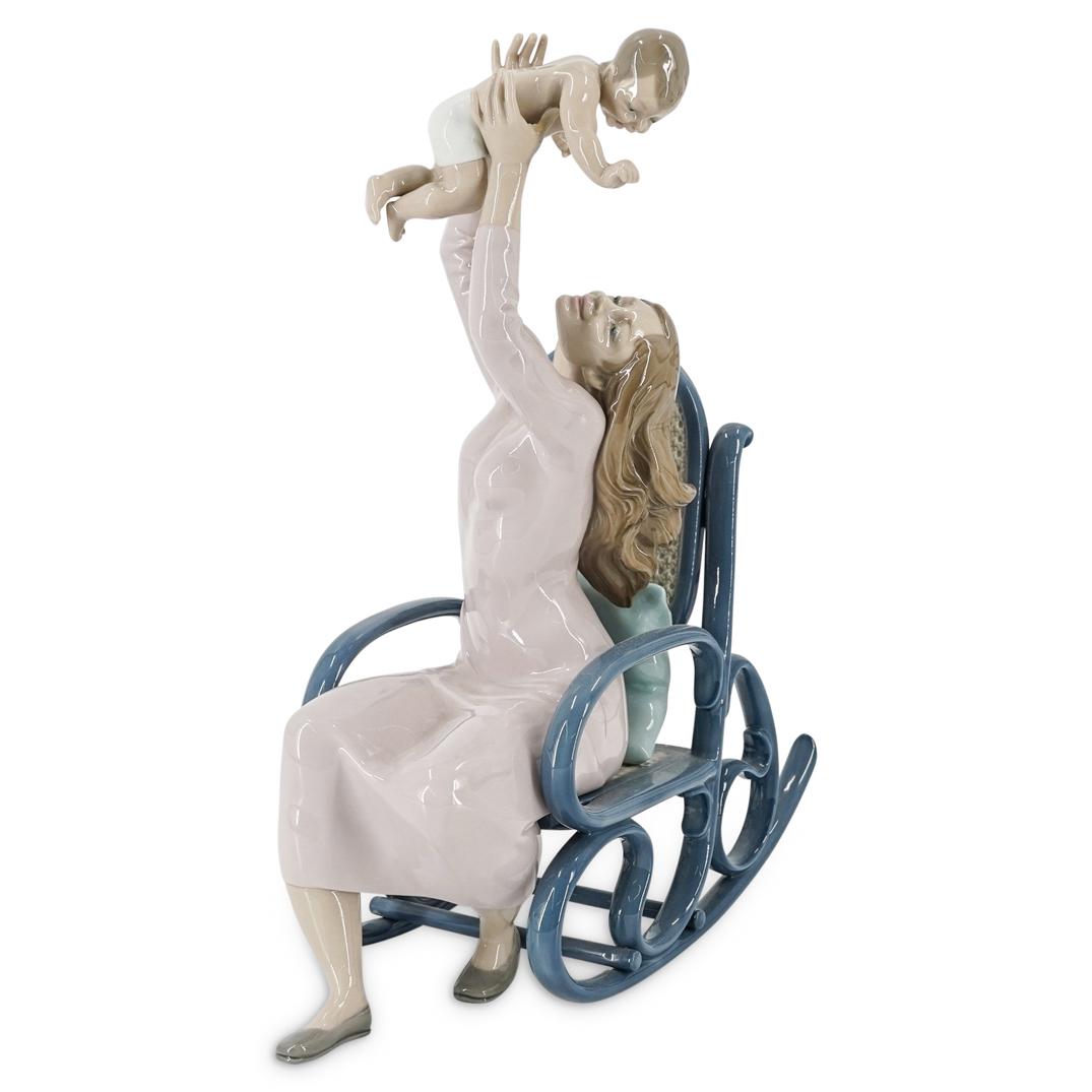 Lladro Porcelain "Maternal Joy" Sculpture (1 of 5)