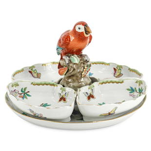 Herend Porcelain Parrot Hors d'Oeuvres Tray: DESCRIPTION: A Herend fine porcelain "Parrot" Hors d'Oeuvres tray in the "Queen Victoria (green border)" pattern, and with four insert bowls. The central porcelain decorative figure represents an