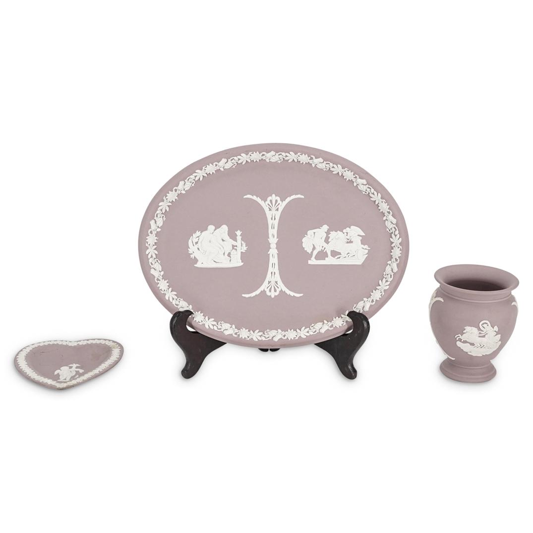 (3 Pc) Wedgwood Jasperware Porcelain Set (1 of 8)