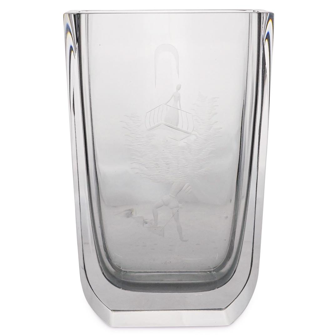Orrefors "Romeo & Juliet" Crystal Etched Vase (1 of 8)