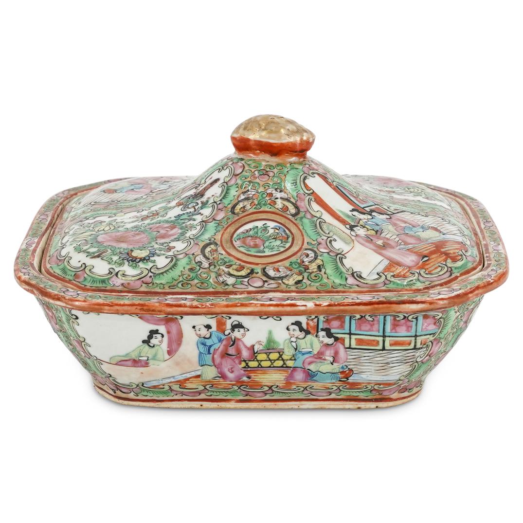 Chinese Famille Rose Medallion Porcelain Covered Dish (1 of 9)