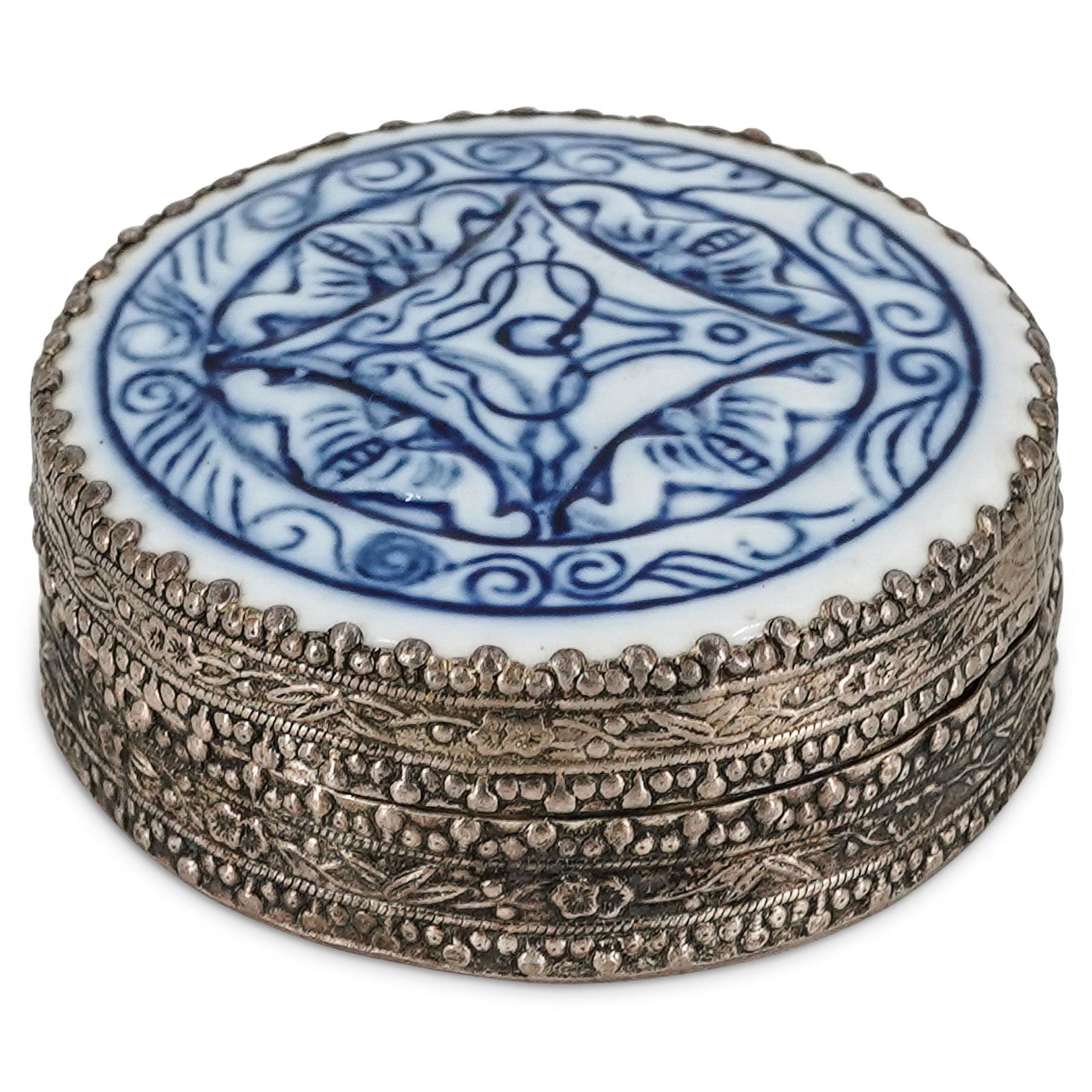 Middle Eastern Silver Etched Trinket Box (1 of 5)
