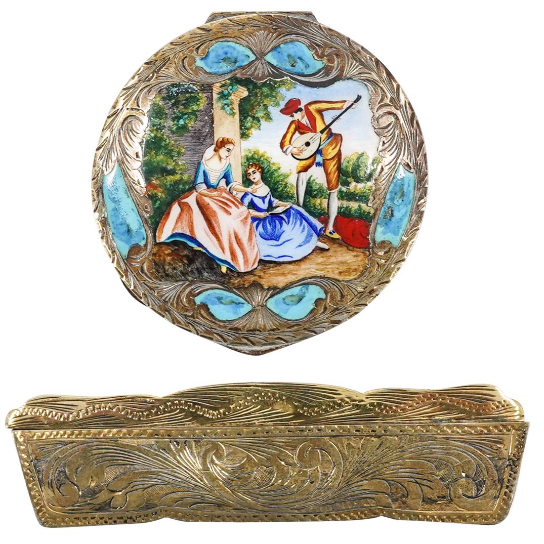 (2 Pc) Italian 800 Silver Comb And Powder Case (1 of 12)