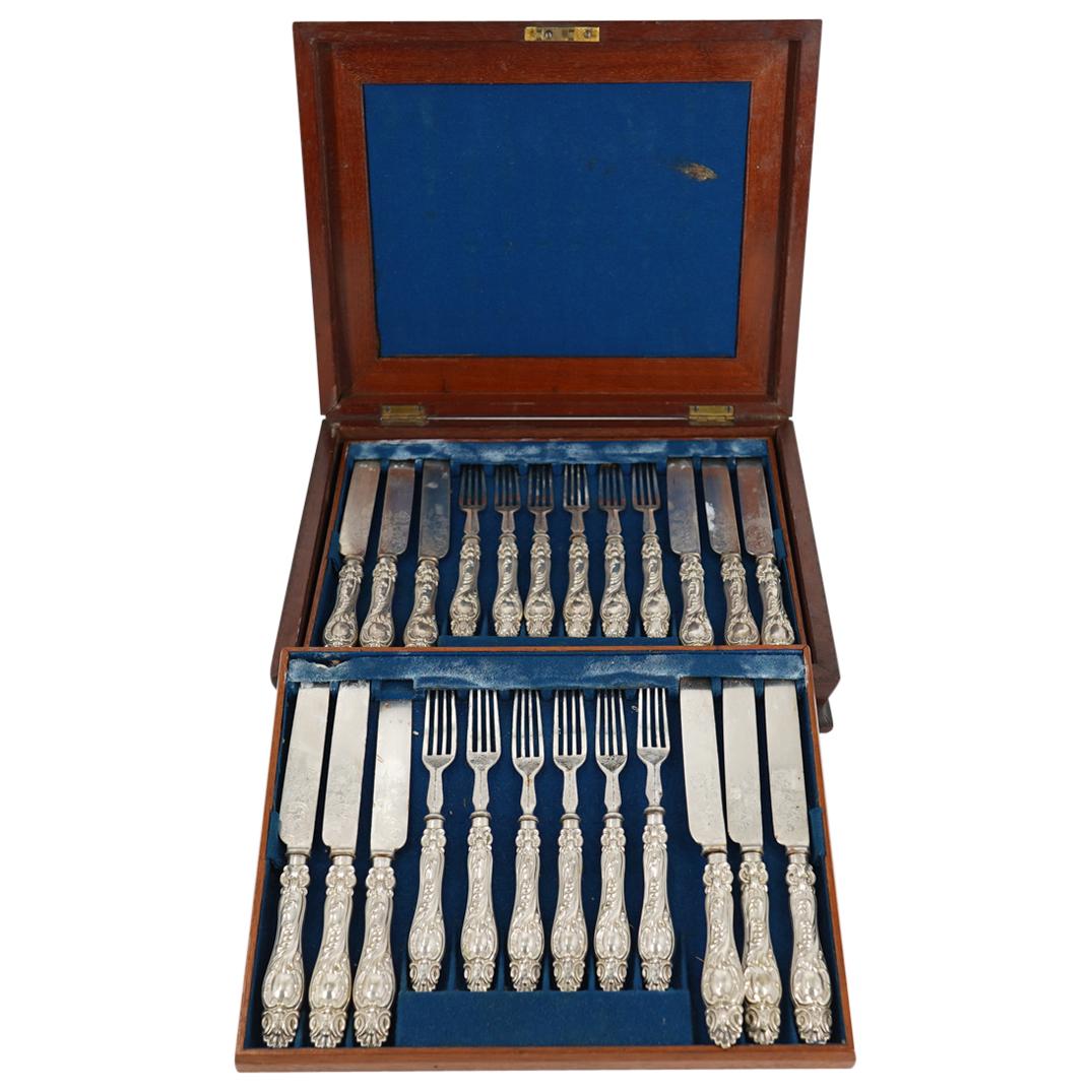 Victorian Silver-Plated Martin Hall & Co Flatware Set (1 of 7)