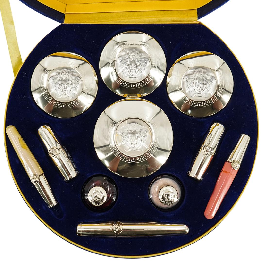 (11 Pc) Versace Makeup Kit Gift Box (1 of 11)