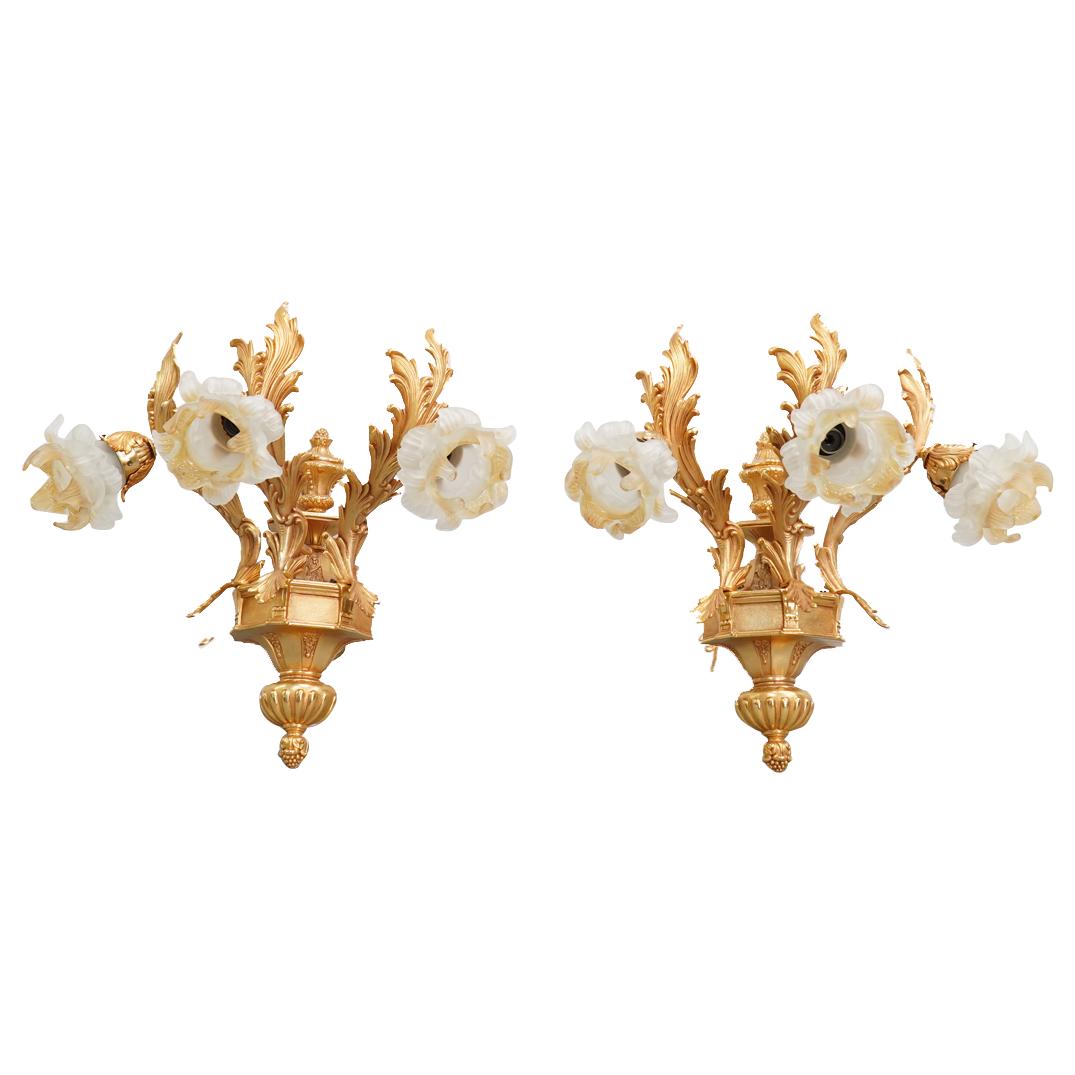 (2 Pc) Italian Ormolu Bronze Sconces With Floral Shades (1 of 8)