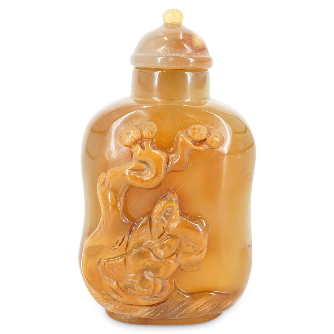 Chinese Qing Dinasty Carved Agate Snuff Bottle (1 of 3)